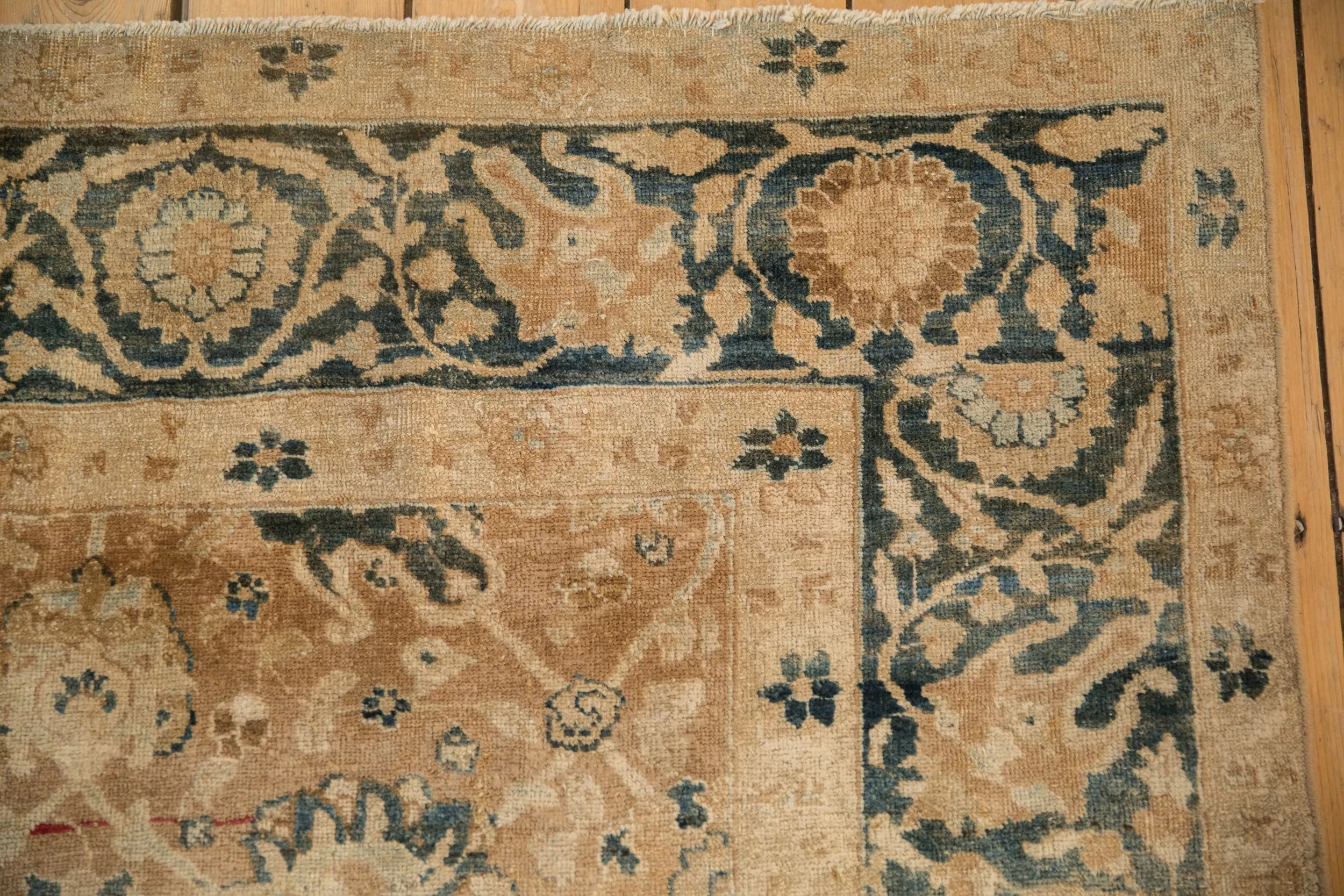 7x11 Antique Distressed Gold Wash Khoy Carpet