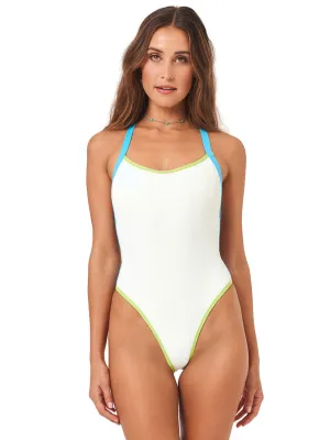 Baewtch One Piece