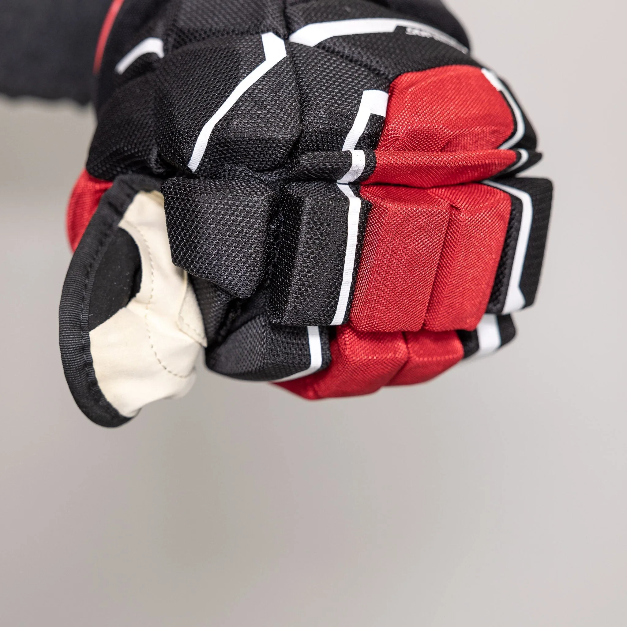 Bauer Supreme M5 Pro Intermediate Hockey Gloves