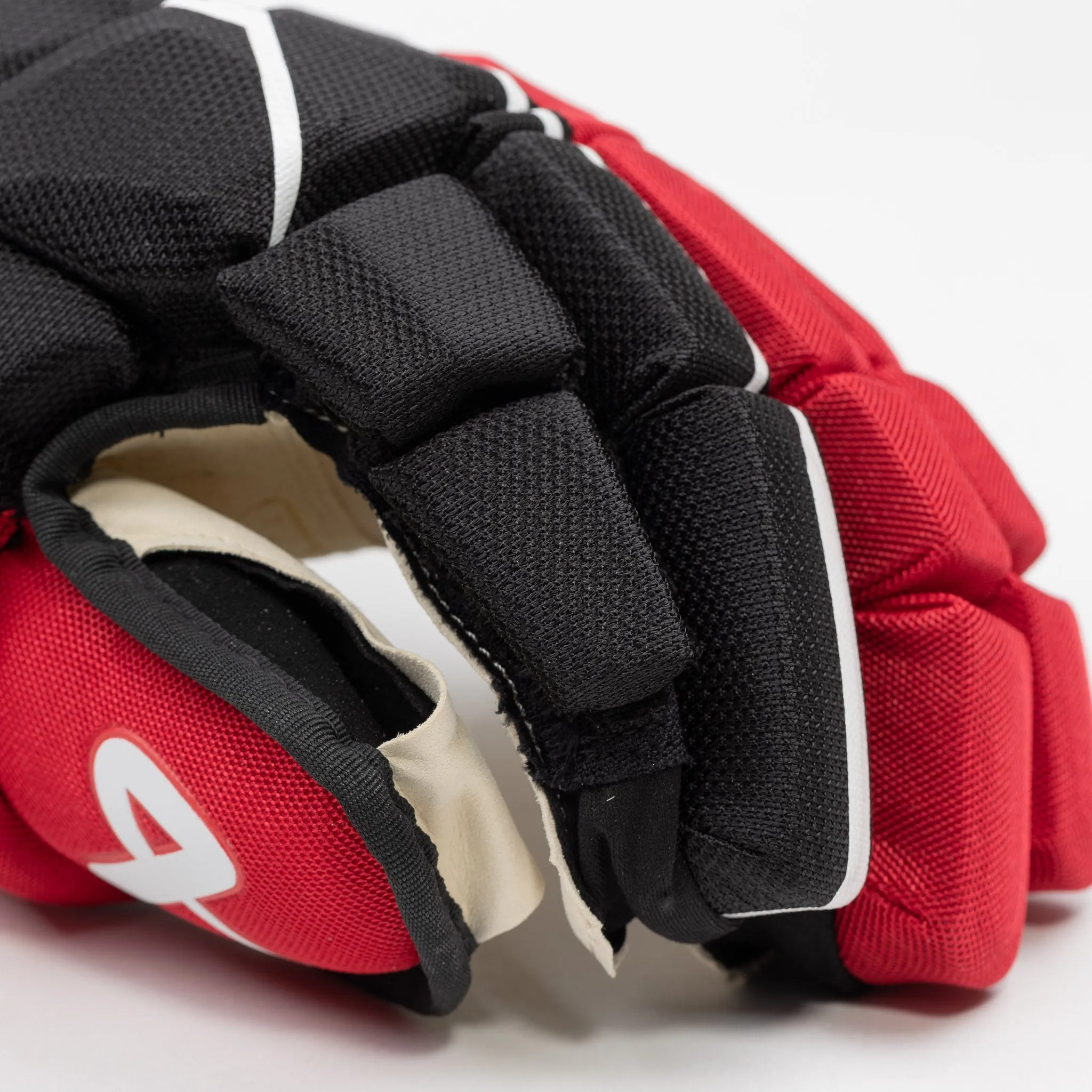 Bauer Supreme M5 Pro Intermediate Hockey Gloves