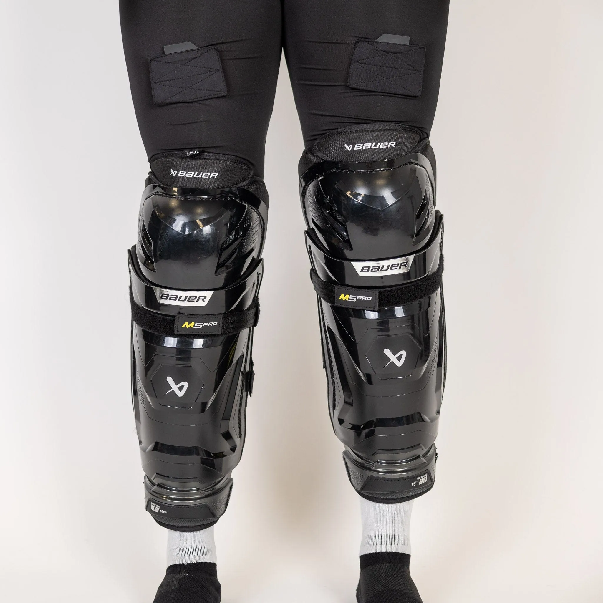 Bauer Supreme M5 Pro Intermediate Hockey Shin Guards