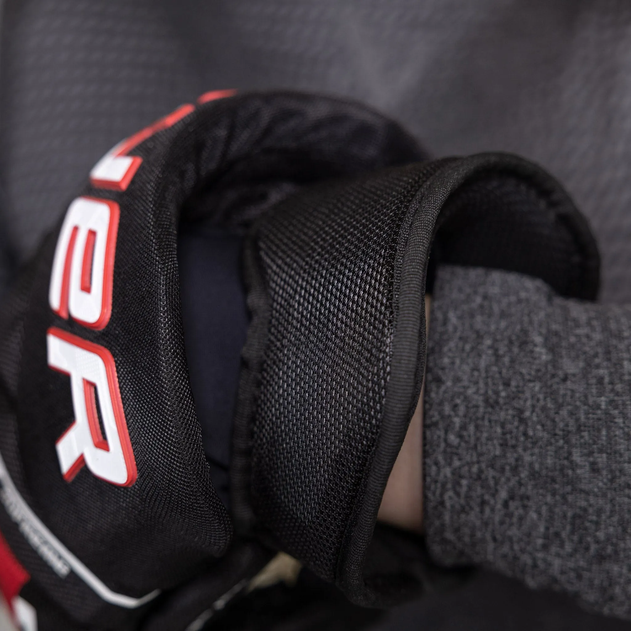 Bauer Supreme M5 Pro Senior Hockey Gloves