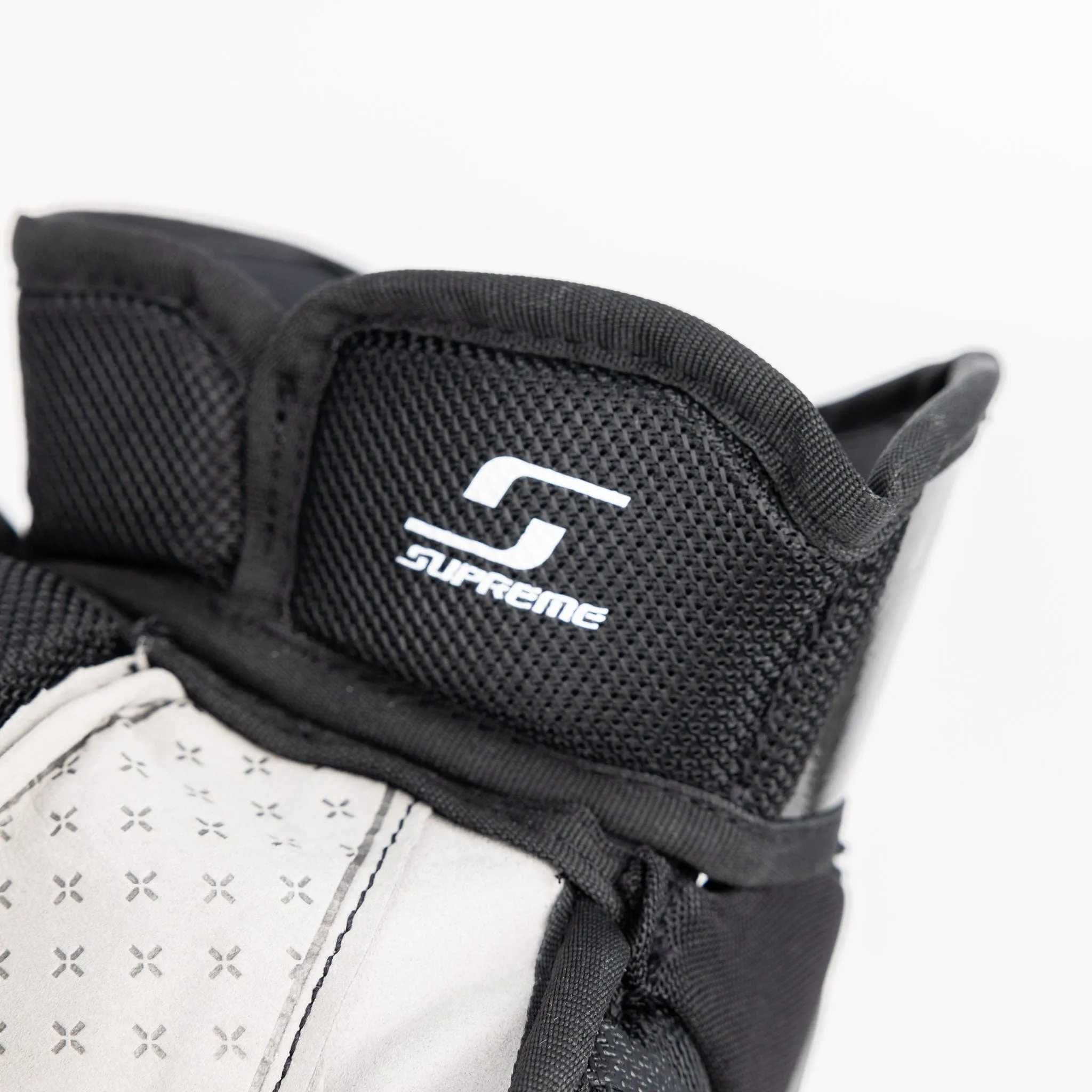 Bauer Supreme Mach Intermediate Hockey Gloves