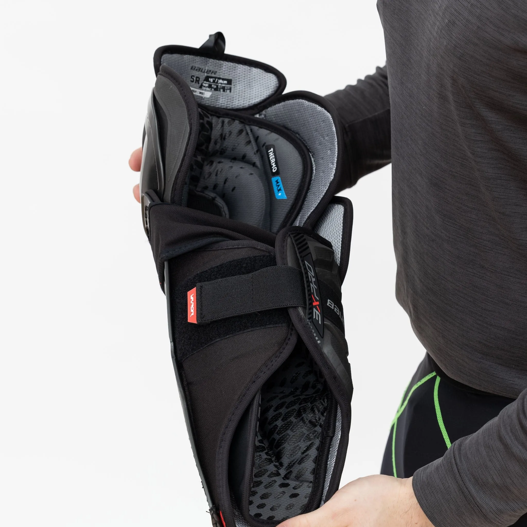 Bauer Vapor 3X Pro Intermediate Hockey Shin Guards