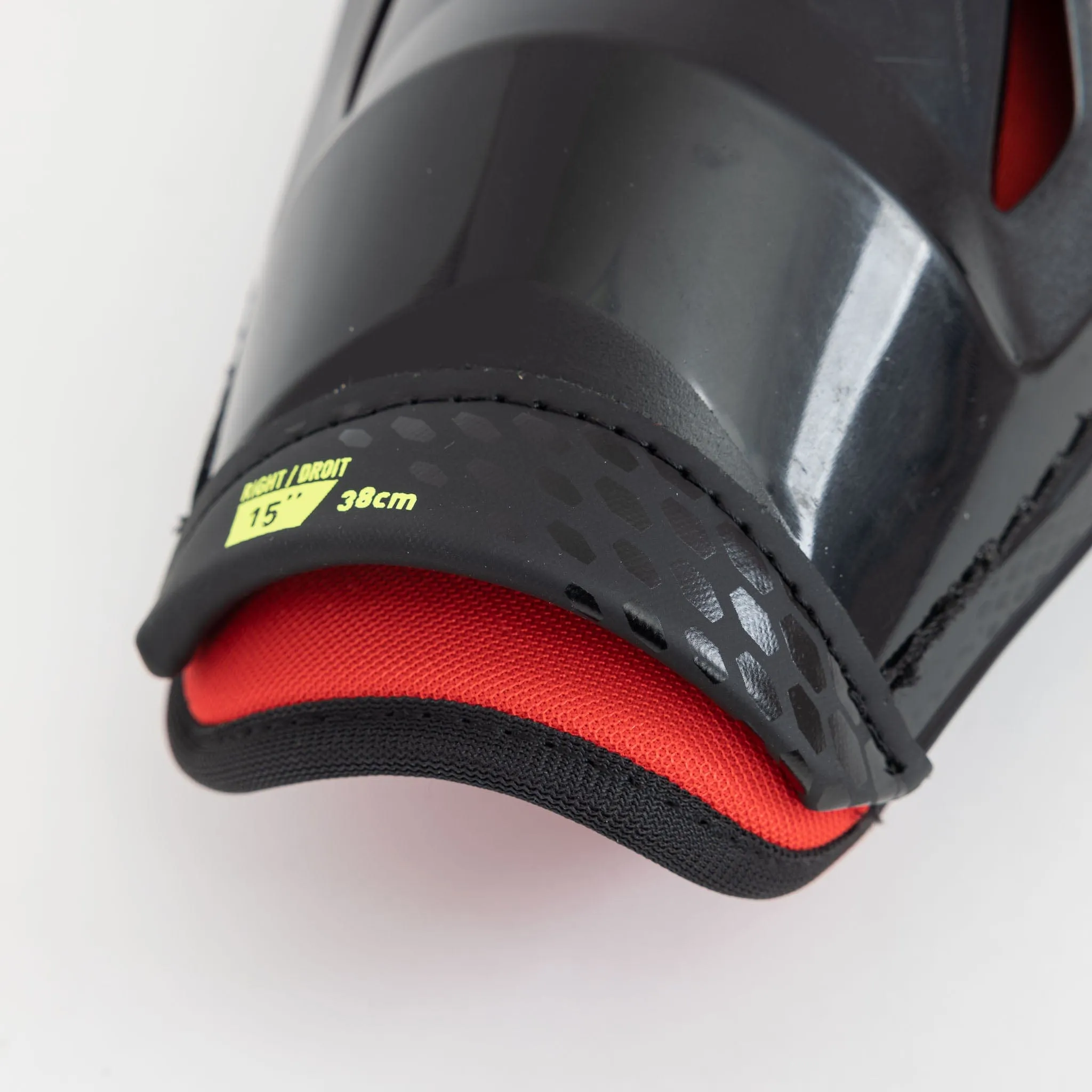 Bauer Vapor 3X Senior Hockey Shin Guards