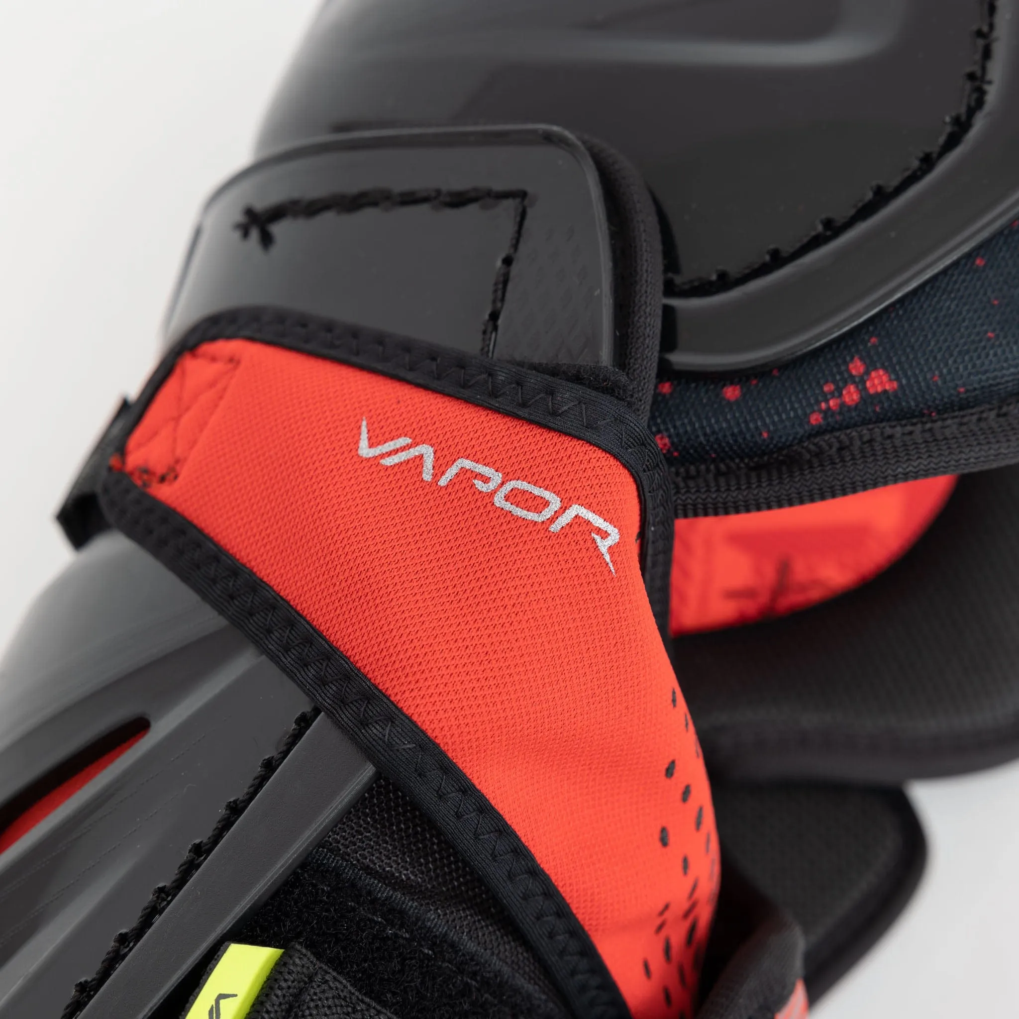 Bauer Vapor 3X Senior Hockey Shin Guards