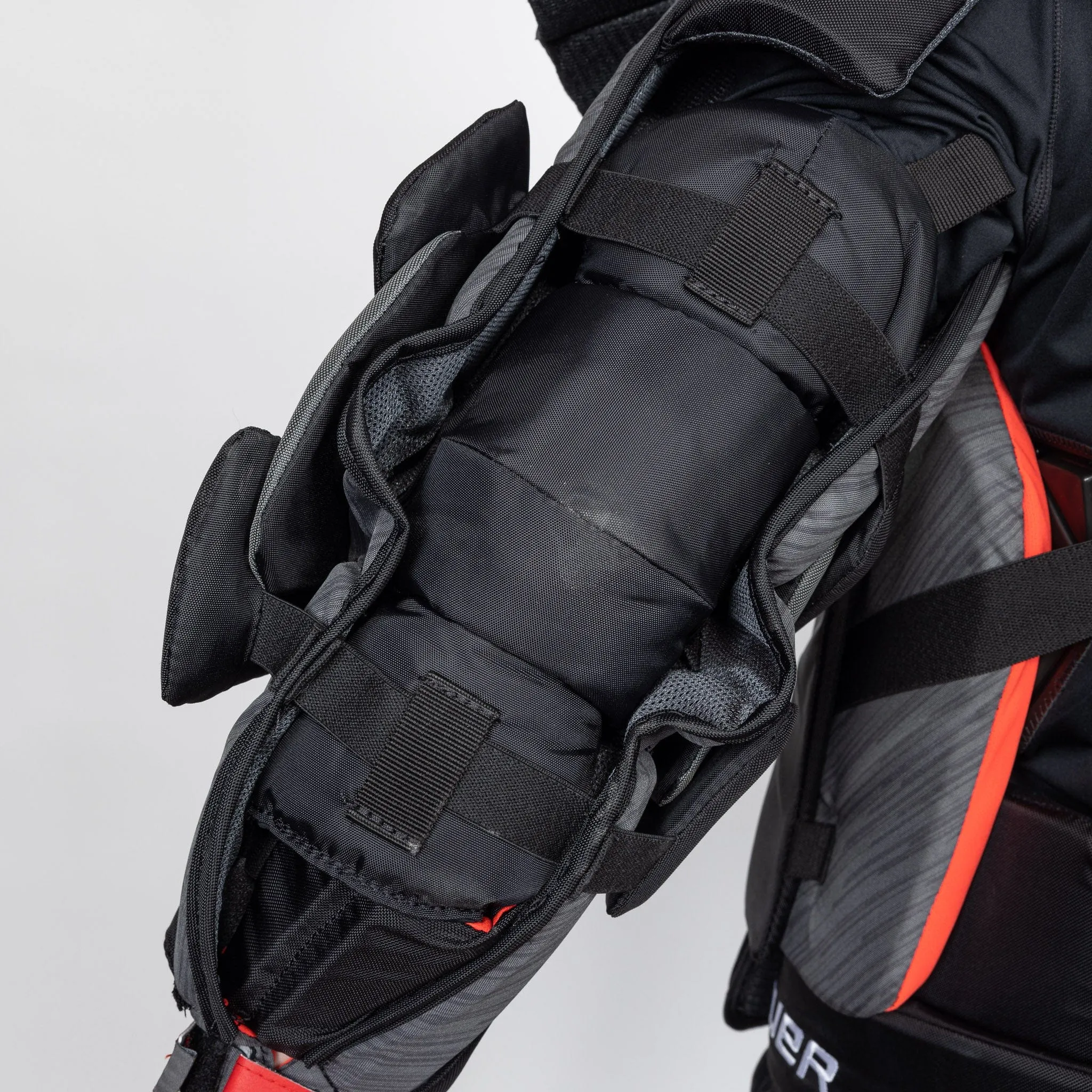 Bauer Vapor HyperLite 2 Senior Chest & Arm Protector