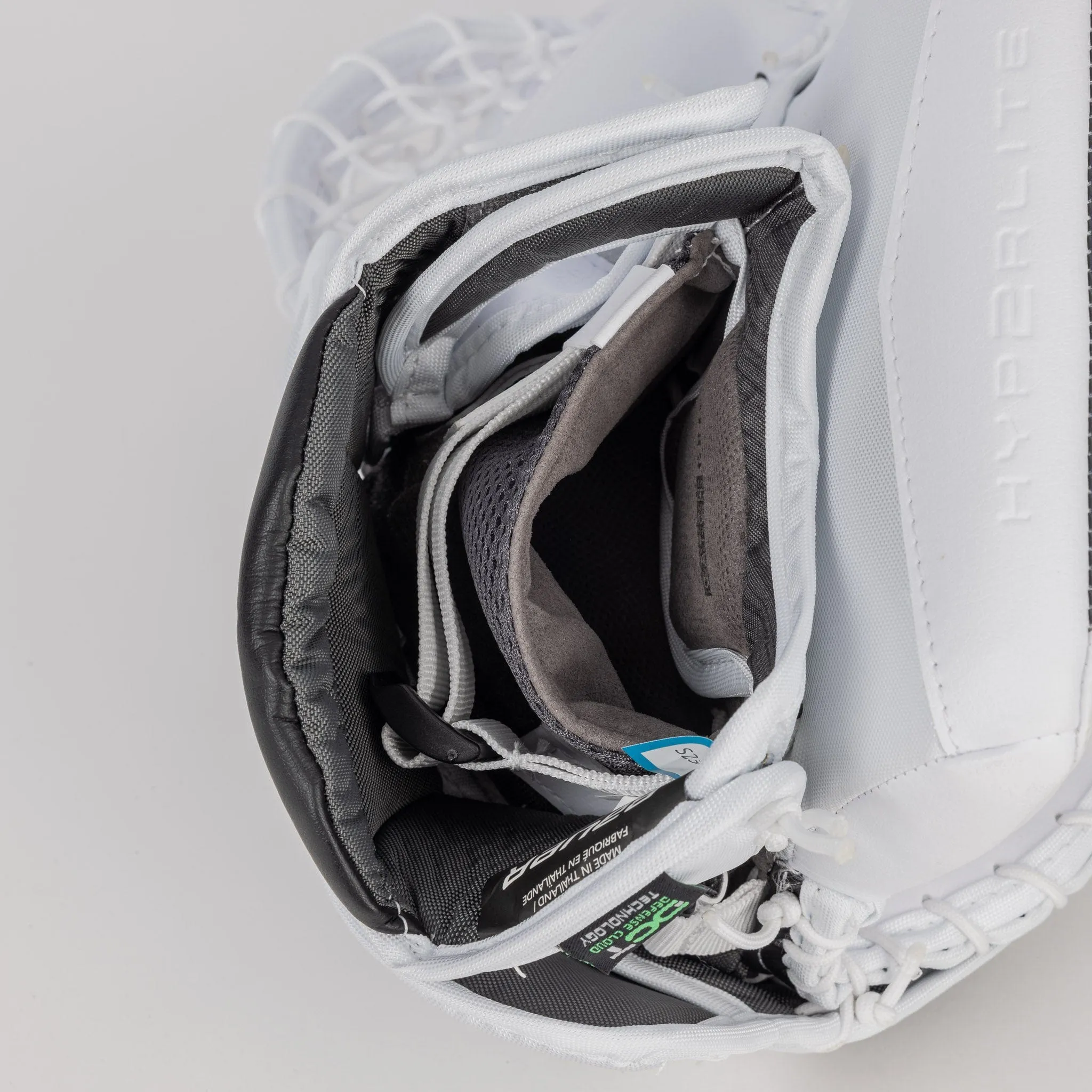 Bauer Vapor HyperLite 2 Senior Goalie Catcher