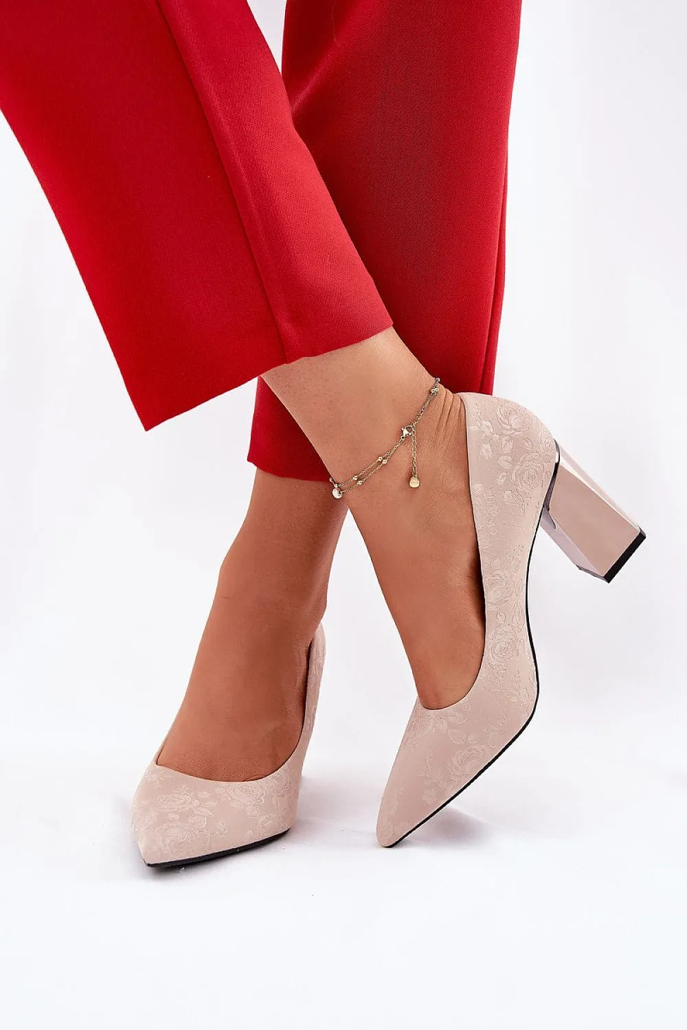 Block heel pumps Step in style