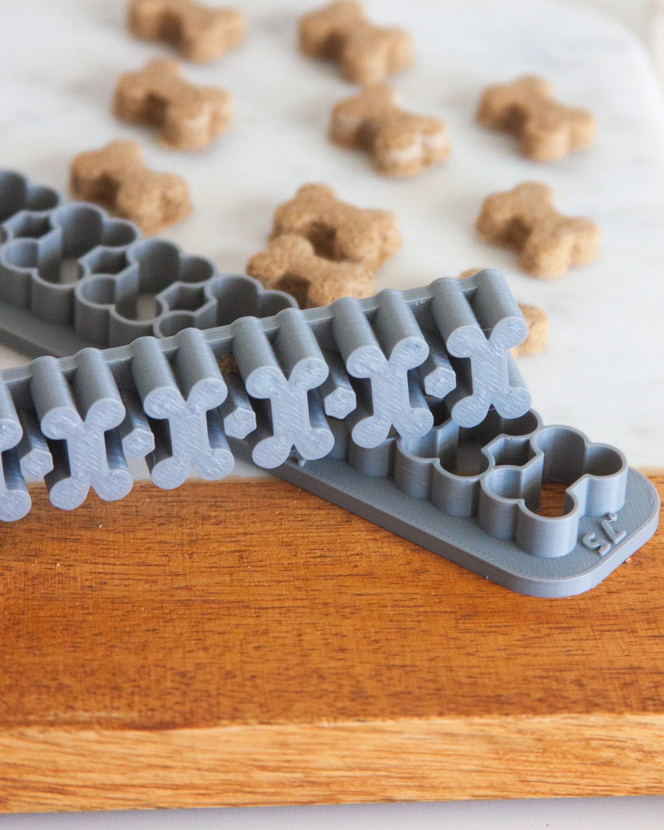 Bone Shape MULTI-CUTTER (Training Treat Size) Sets Available with Optional Tool