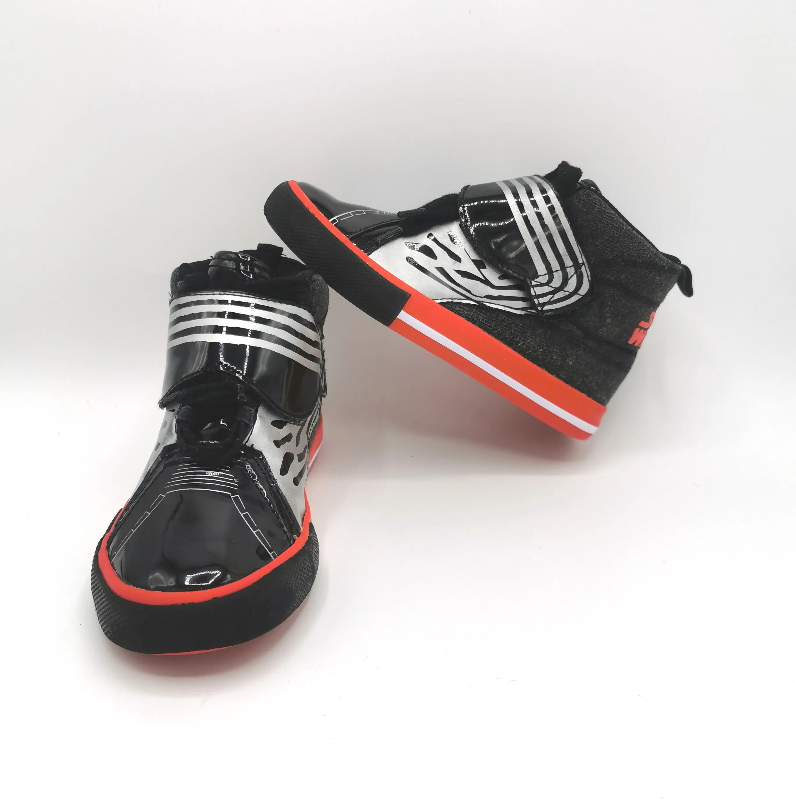 BOY SIZE YOUTH 11 - DISNEY, Star Wars Velcro High-top Shoes VGUC B19