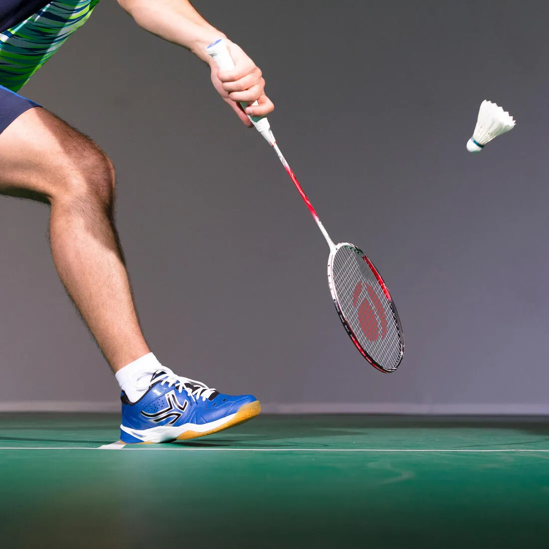 BR990 V Adult Badminton Racket - White