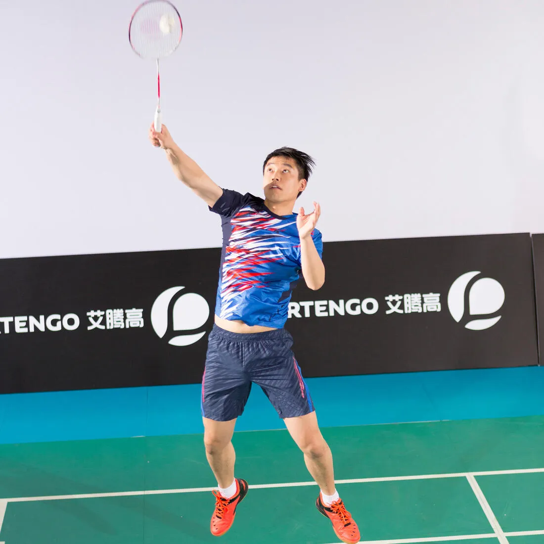 BR990 V Adult Badminton Racket - White