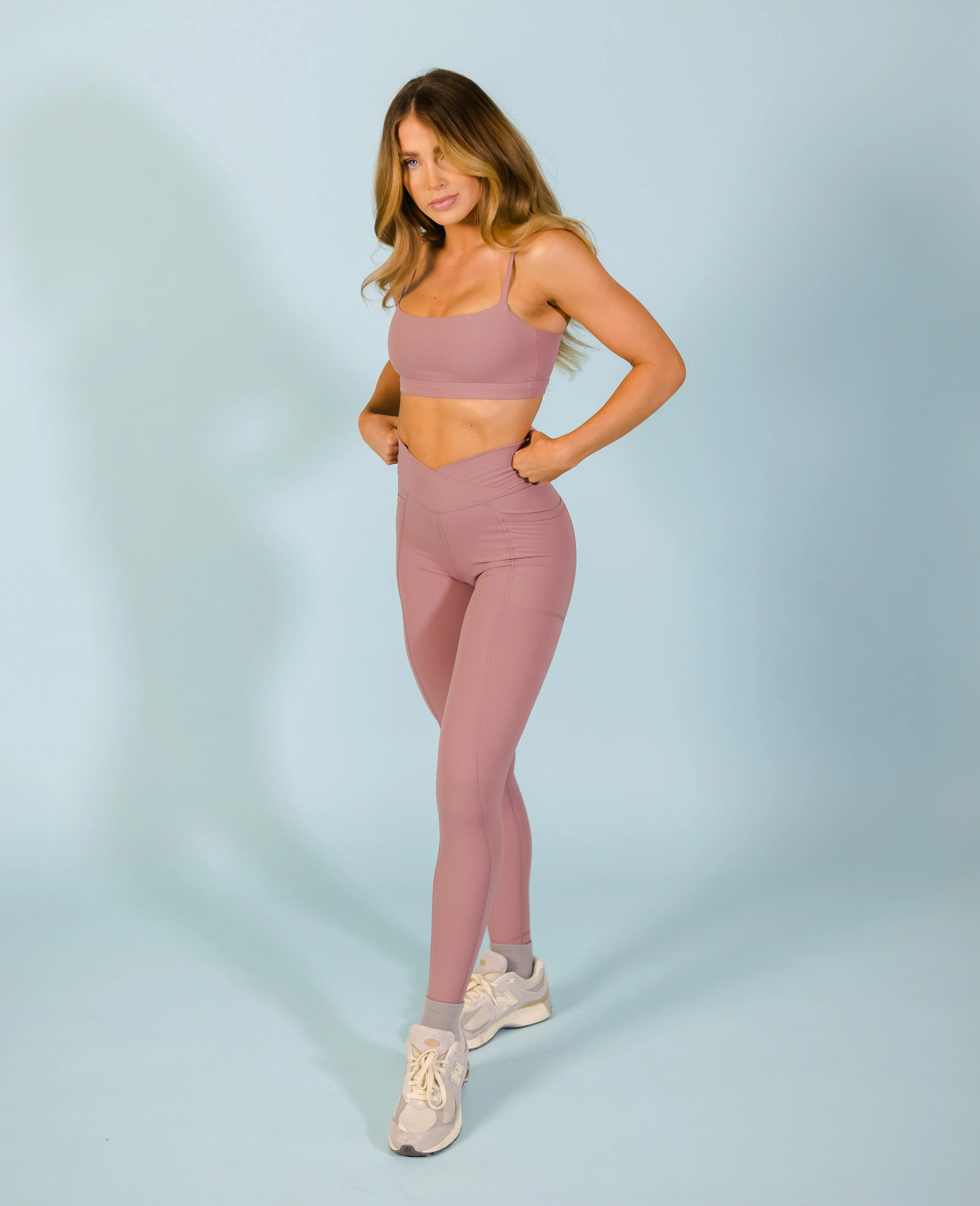 Cross-Front Pocket Legging - Elderberry