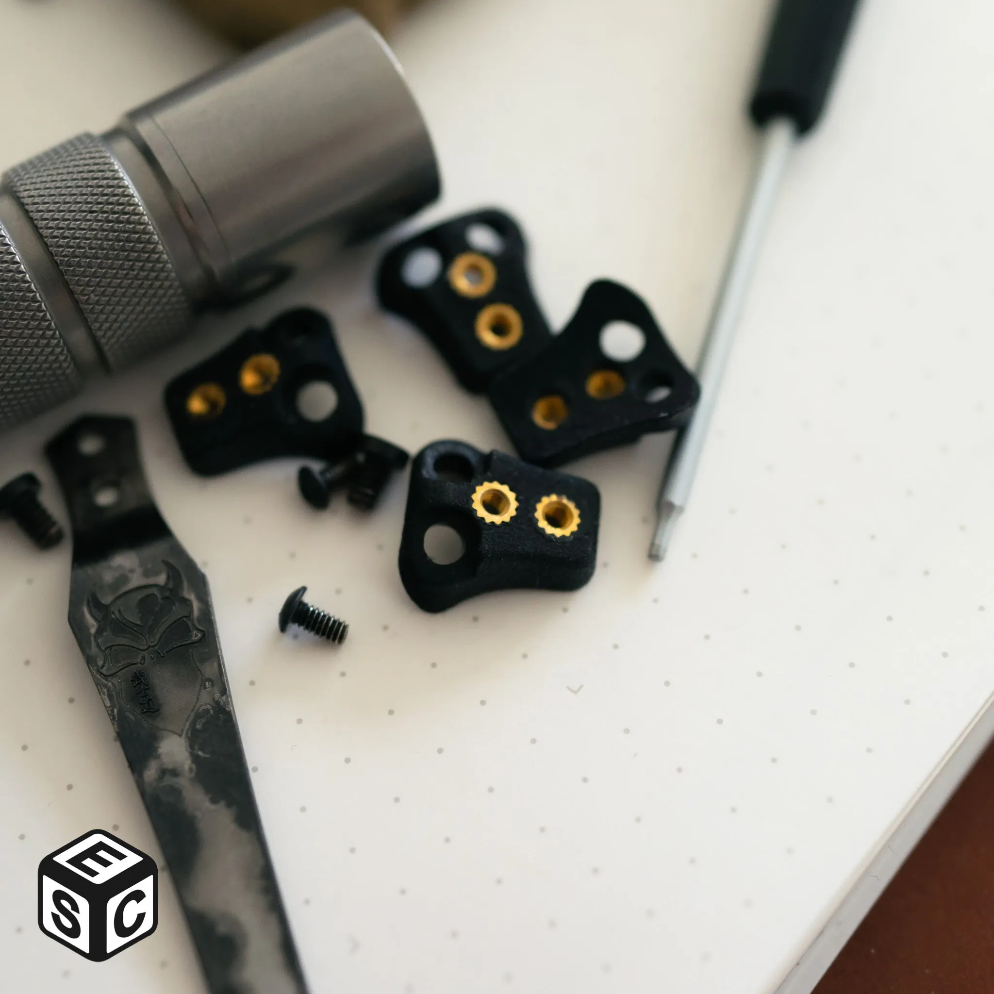 DC0 Pocket Clip Adapter