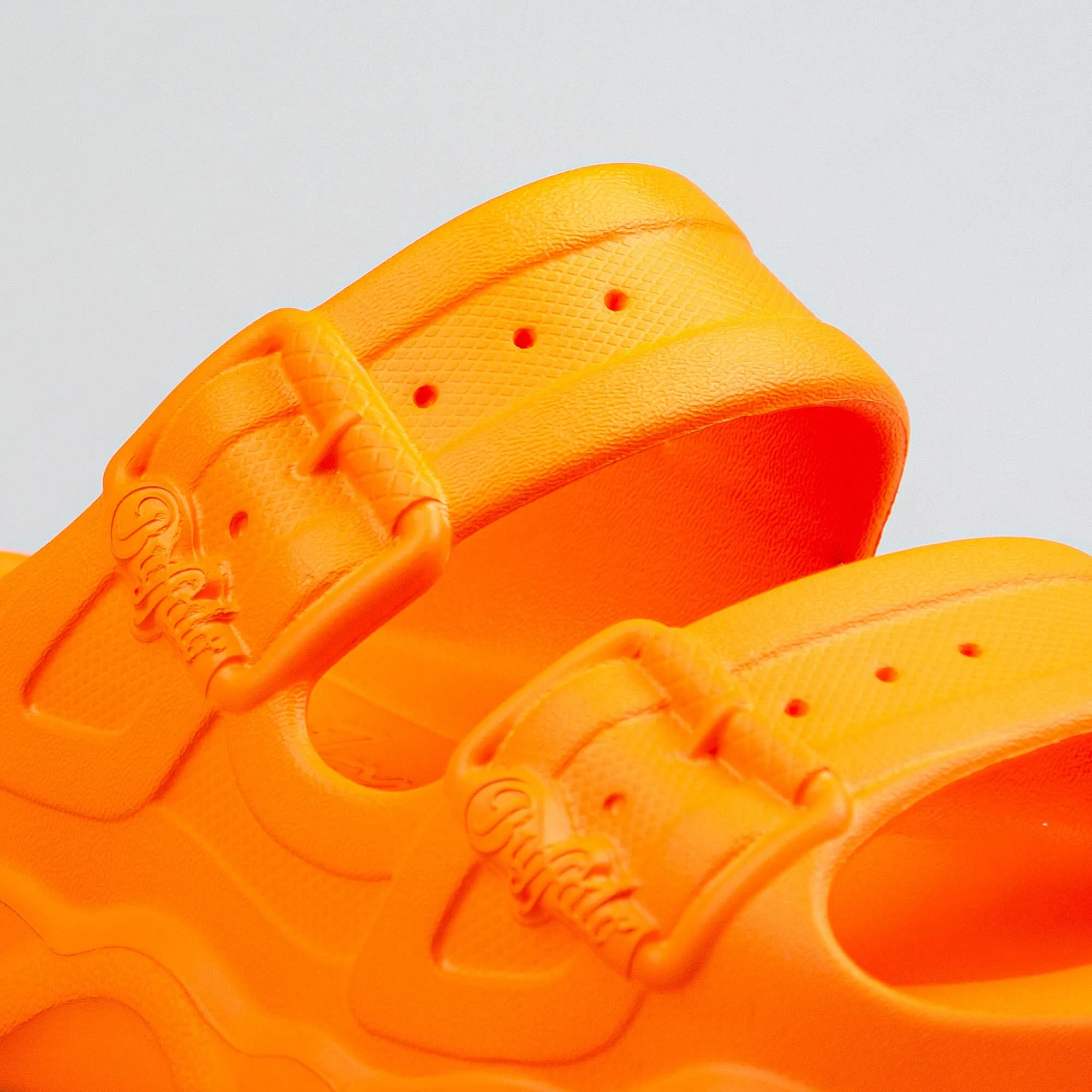 Dámske šľapky Buffalo Cld Ari Slide Orange