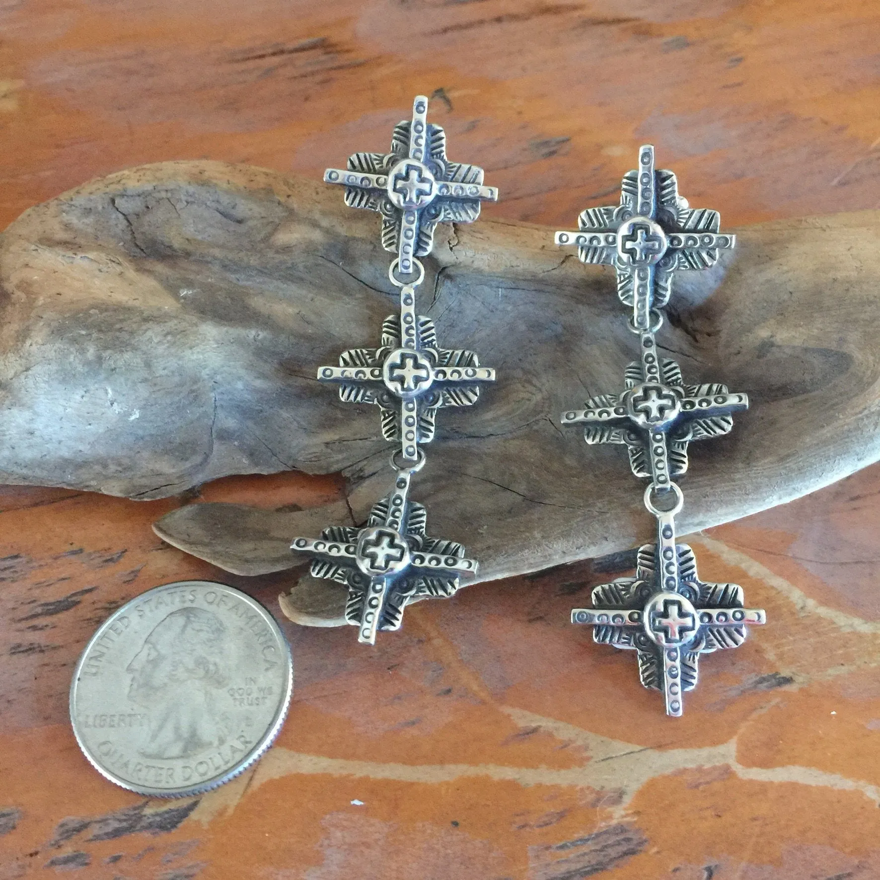 E113T Triple Tesuque Cross Earrings