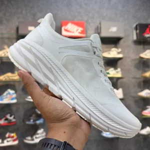 Grand Attack All White