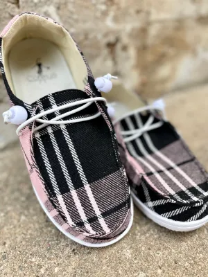 Kayak Shoe || Pink Flannel