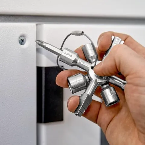 KNIPEX TwinKey® Control Cabinet Key For all standard cabinets and shut-off systems (Knipex)