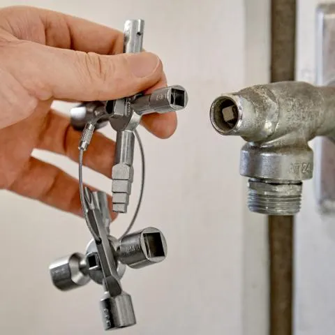 KNIPEX TwinKey® Control Cabinet Key For all standard cabinets and shut-off systems (Knipex)