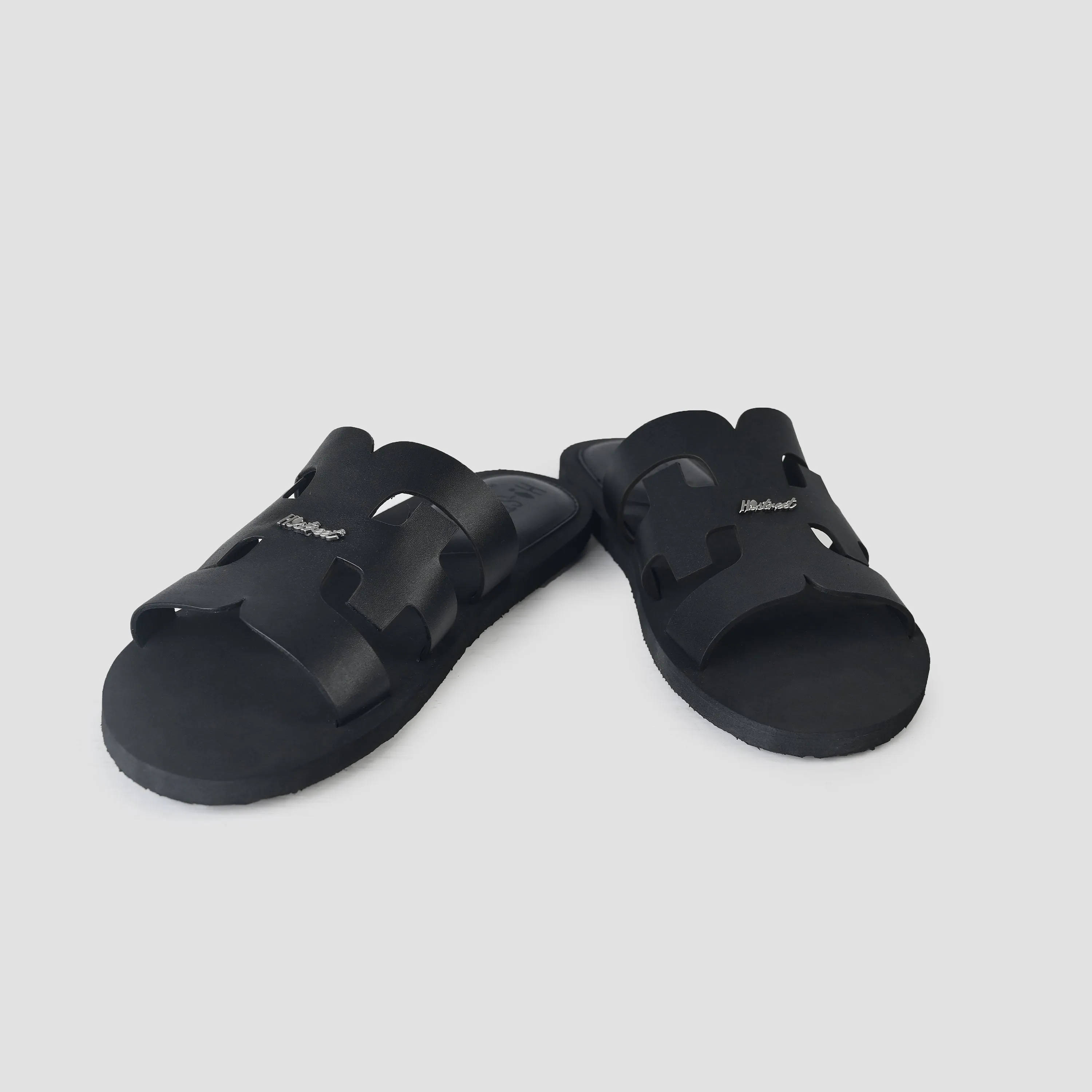 LEATHER SLIPPER WITH VIBRAM SOLE