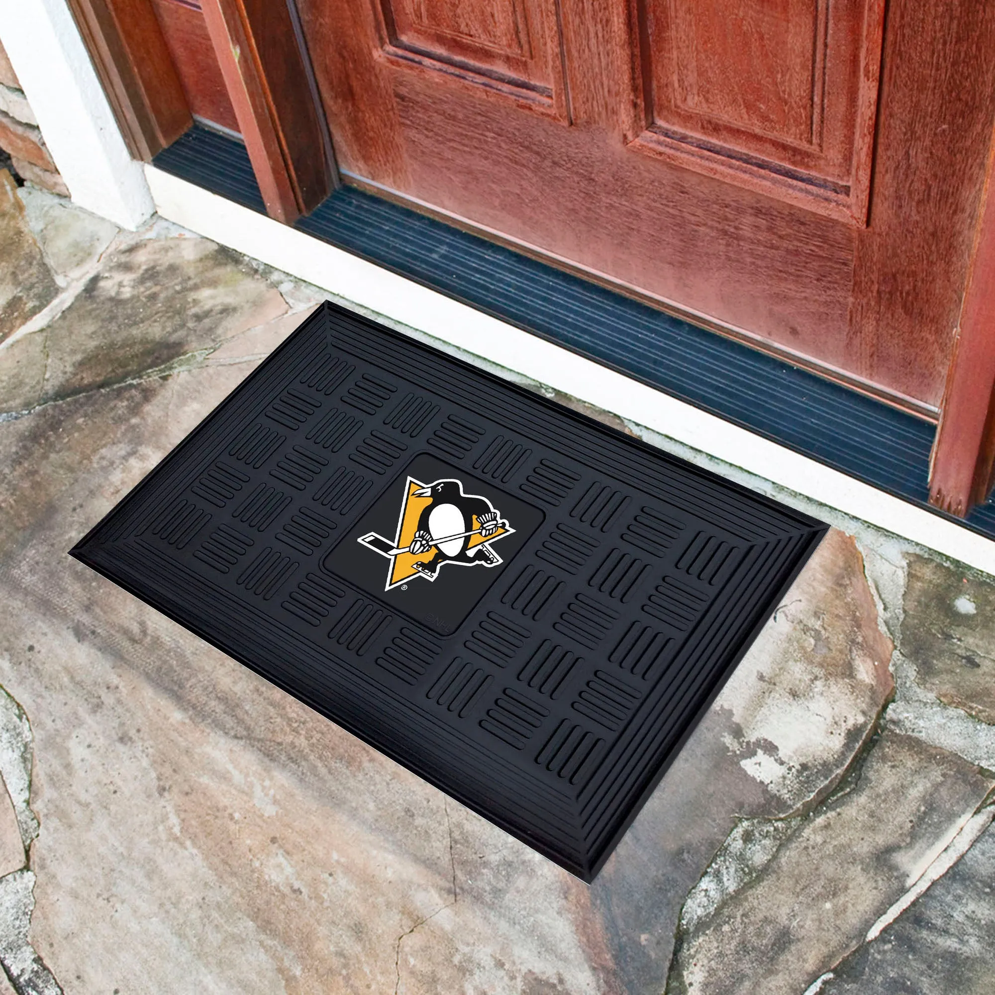 NHL - Pittsburgh Penguins Medallion Door Mat