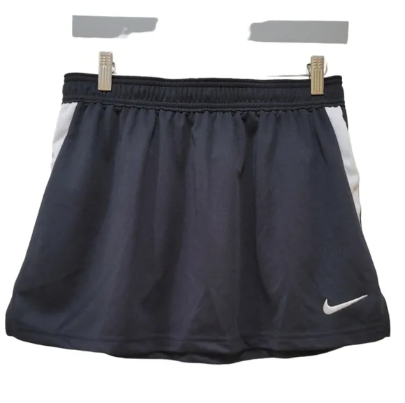 Nike Women's Dri-Fit Technology Lacrosse Black with White Stripe Tennis Skirt, M