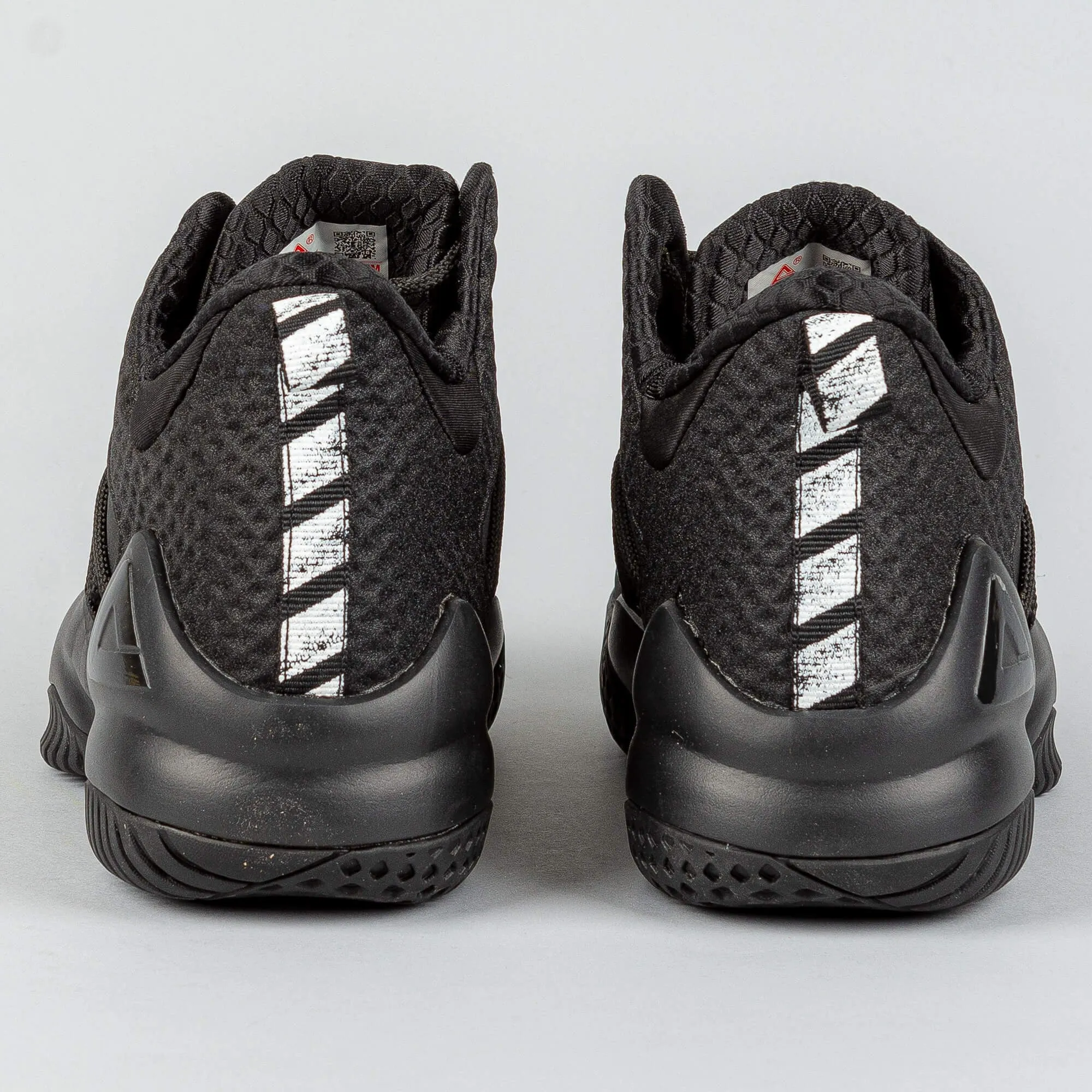 PEAK Streetball Master Black