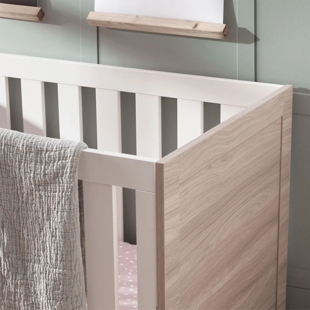 Silver Cross Finchley Cotbed and Dresser - Oak