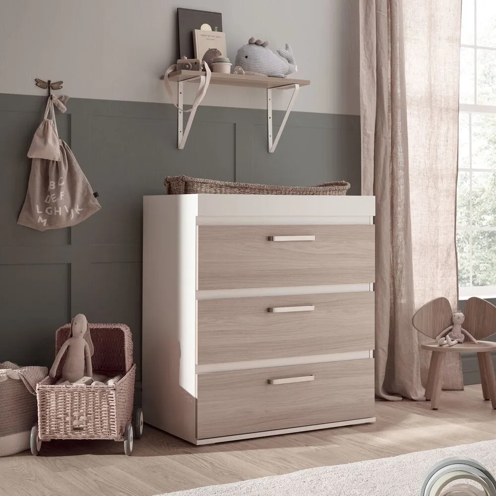 Silver Cross Finchley Cotbed and Dresser - Oak