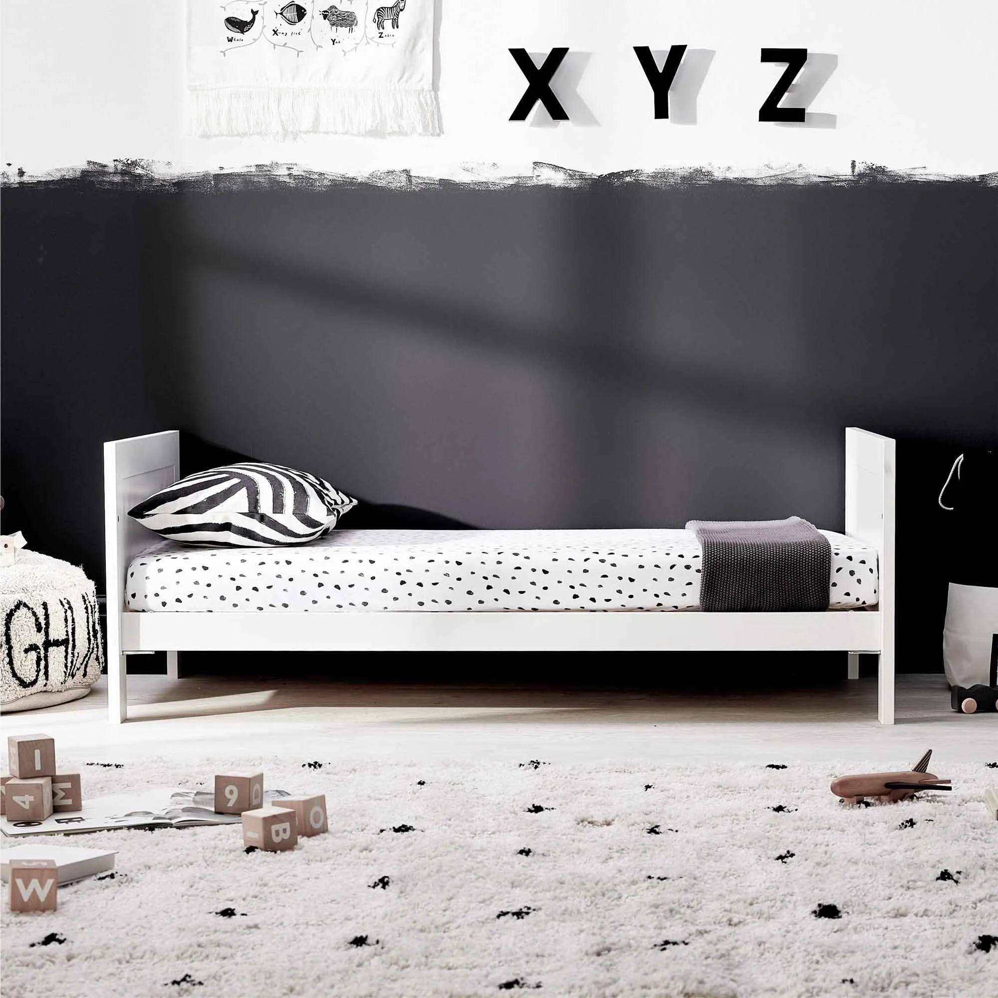 Silver Cross Finchley White Cot Bed
