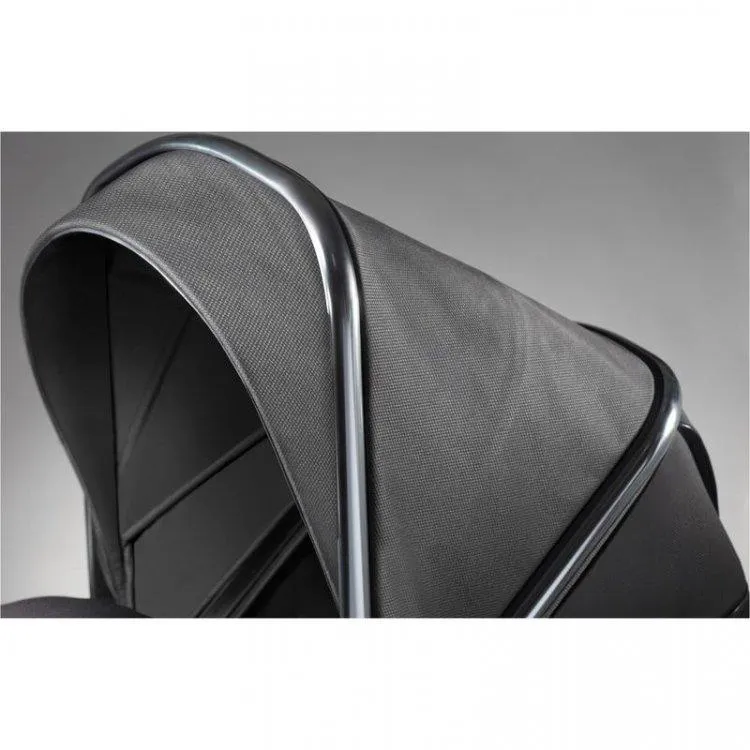 Silver Cross Pioneer Pram - Clay