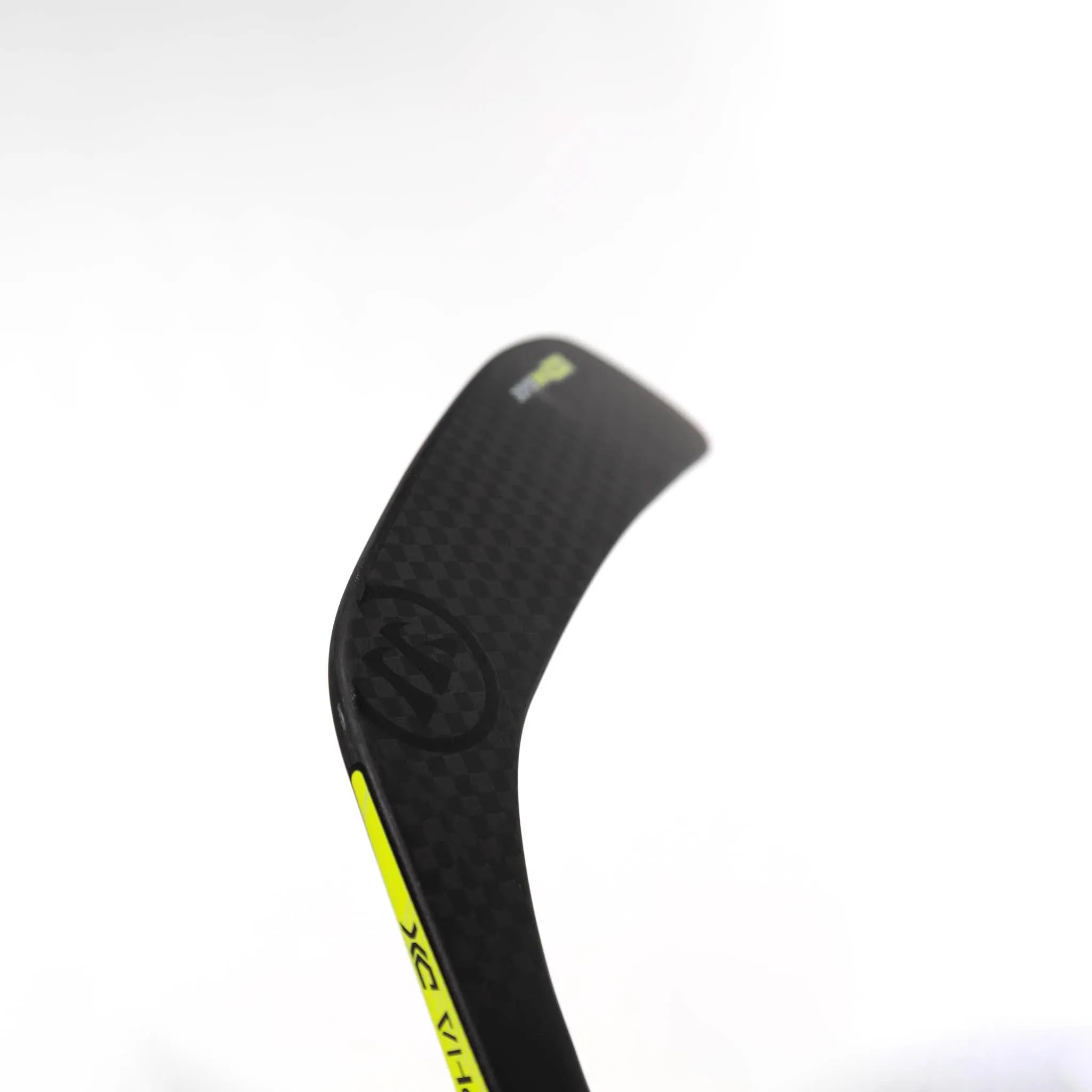 Warrior Alpha DX Pro Team Intermediate Hockey Stick