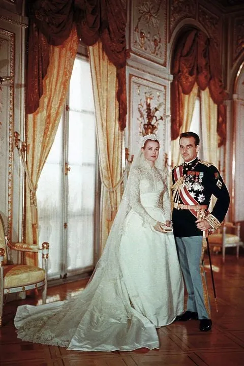 White Grace Kelly Lace High Neck Long Sleeves Dress Empire Waist Wedding Dress Best Celebrity Bridal Gown
